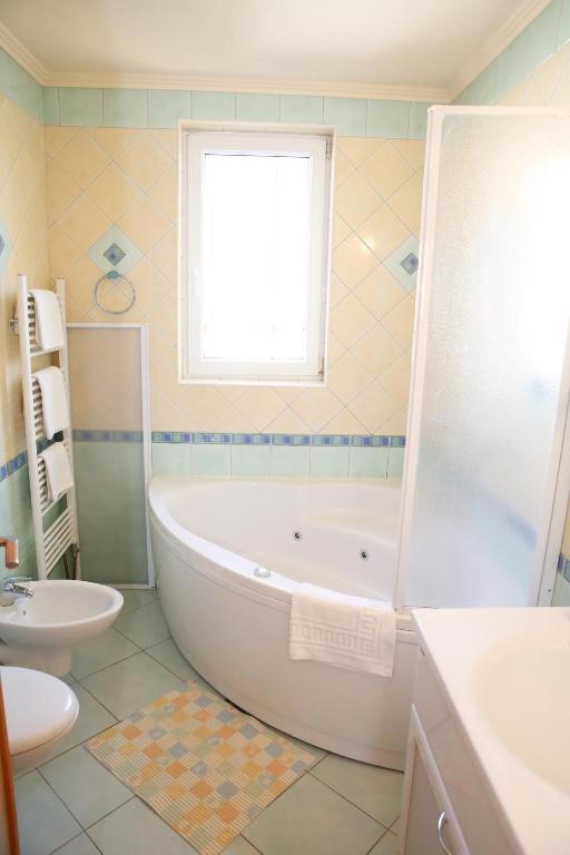 Vila Nara Hotel Vodice Eksteriør billede