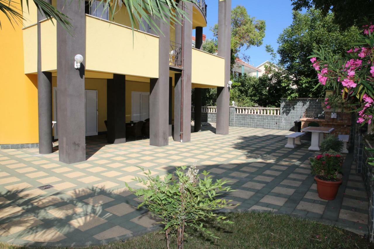 Vila Nara Hotel Vodice Eksteriør billede