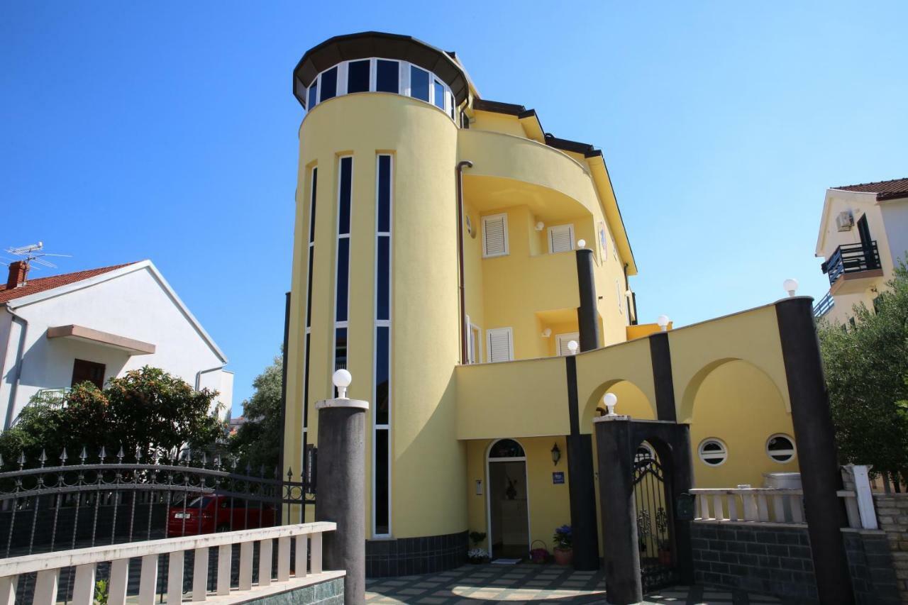 Vila Nara Hotel Vodice Eksteriør billede