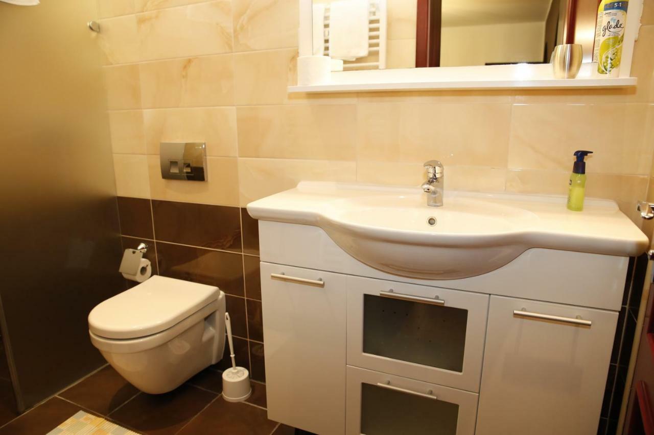 Vila Nara Hotel Vodice Eksteriør billede